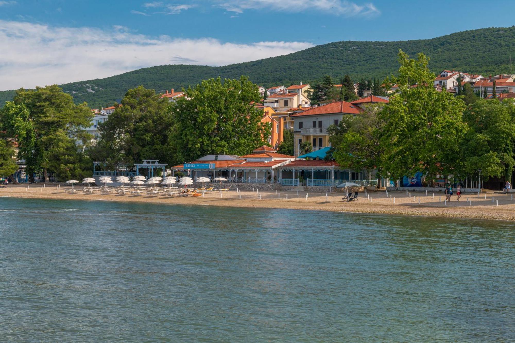 קריקווניצה Hotel Kvarner Palace מראה חיצוני תמונה